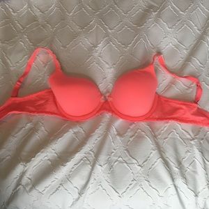 Victoria's Secret bra lined Demi